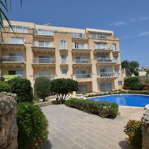 Gozo Spacious Apartment With Large Communal Pool Qala Exterior photo