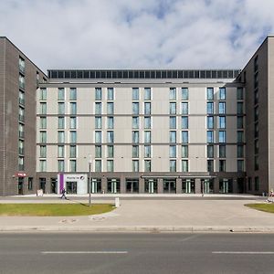 Premier Inn Frankfurt Messe Frankfurt pe Main Exterior photo