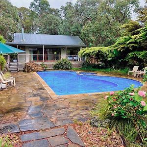 A Lovely Pool House In Forest Villa Wonga Park Exterior photo