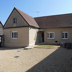 Maison Renovee Avec Jardin, 3 Chambres, A 10 Min De Chartres, Ideale Pour Familles Et Escapades Romantiques - Fr-1-581-114 Thivars Exterior photo