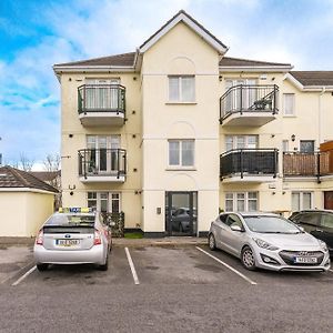 Holywell Rise Swords Apartment Exterior photo