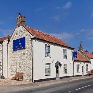 The Ostrich Inn South Creake Exterior photo