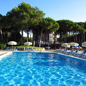 Hotel Beau Rivage Pineta Lido di Jesolo Exterior photo