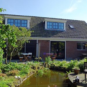 'T Laaisterplakky Bed & Breakfast Oude Bildtzijl Exterior photo