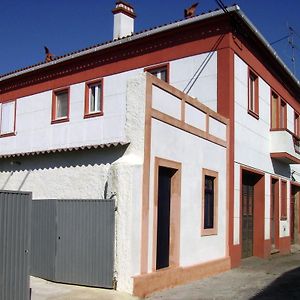 Casa 3 Aguias Bed & Breakfast Aveiro Exterior photo