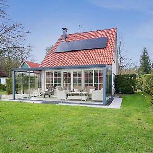 Holiday Home With Conservatory, Near Hellendoorn Exterior photo