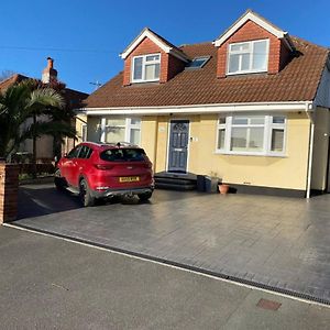 Air Maison - Detached Chalet Bungalow Villa Portsmouth Exterior photo