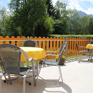 Pension Leuprecht Guest House Reutte Exterior photo