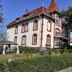 Lovely Farmhouse In Friedrichsfeld With Garden Villa Trendelburg Exterior photo