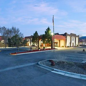 Hampton Inn Taos Exterior photo