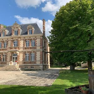 Château de Ligny Bed & Breakfast Exterior photo