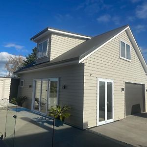 Studio42 Apartment Papakura Exterior photo