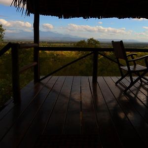 Sable Mountain Lodge, A Tent With A View Safaris Kisaki Room photo