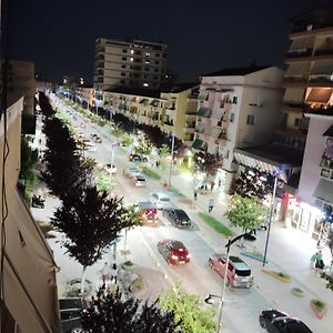 Fier In Centro Storico Apartment Exterior photo