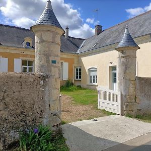 Domaine De L'Etangsort Hotel Courdemanche  Exterior photo