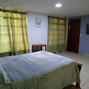 Linda Vista Hostal Managua Room photo