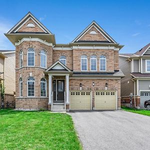 Glamorous Mansion By Falls With Charcoal Bbq Villa Thorold Exterior photo