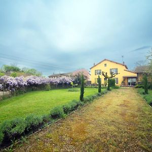 Au Bord De La Saone - Maison Pour 8 Avec Jardin Villa Uchizy Exterior photo