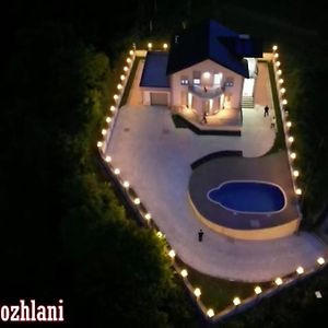 Rezidenca Dozhlani With Private Pool & Yard Villa Bajram Curri Exterior photo
