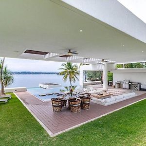 Hermosa Casa Junto Al Lago Con Infinity Pool & Jacuzzi Tequesquitengo Exterior photo