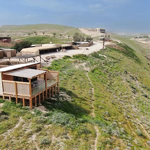 Genesis Land Desert Hospitality Villa Kfar Adumim Room photo