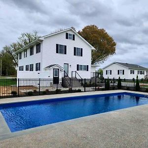 The Hidden Gem Heated Pool Breeo Fire Pit Apartment Smyrna Exterior photo