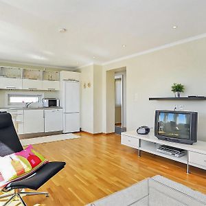 Cozy Apartment In Straumsgrend With Kitchen Bergen Exterior photo