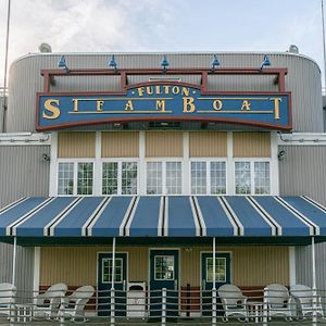 Fulton Steamboat Inn Ronks Exterior photo