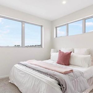 Brand New Townhouse Homestay, Free Street Parking Auckland Exterior photo