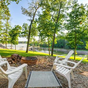 Kentucky Lake Family Retreat With Dock And Deck! Draffenville Exterior photo