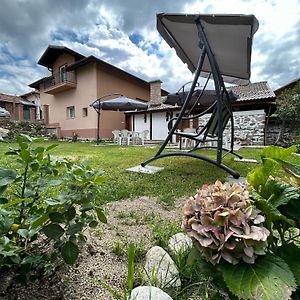 Къща Цвети Hotel Dobriniște Exterior photo