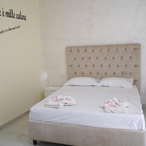 Beb Don Gennaro Bed & Breakfast Napoli Exterior photo