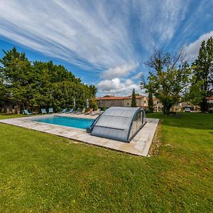 Au Clos Des Dely - Chambre D Hotes "Reference" Climatisee Hotel Mareuil  Exterior photo