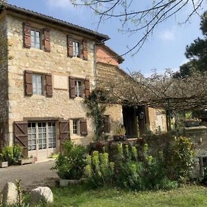 Pey Sud Gaua Bed & Breakfast Sistels Exterior photo