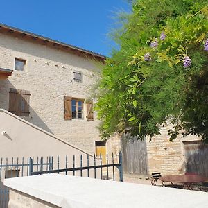 Le Clos Violet Charmant Gite En Pierre Au Coeur Des Vignes De Bourgogne Villa Clessé Exterior photo