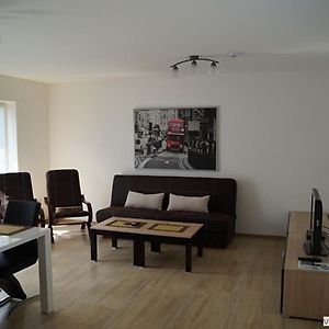 Zeleny Apartman Apartment Luzice Exterior photo