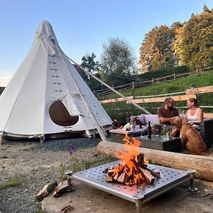 Tipi-Glamping Am Naturgut Kunterbunt Villa Kaindorf  Exterior photo