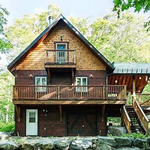 Rustic Nature Retreat With Hot Tub Villa Saint Adolphe D'Howard Exterior photo