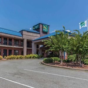 Quality Inn Calera I-65 Exit 231 Exterior photo