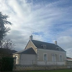 Maison De La Tuilerie Villa Ambrault Exterior photo