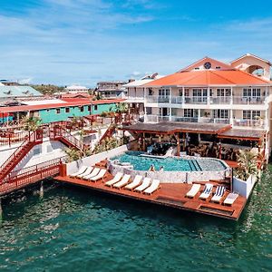 Tropical Suites Hotel Bocas Town Exterior photo