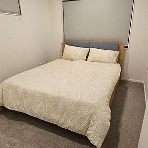 Luxury & Affordable Room Auckland Room photo