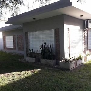 Casa Quinta En Ranelagh, Cerca De Accesos! Villa Exterior photo