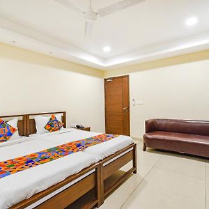 Fabhotel Prime Am Suites - Nr Secunderabad Railway Satation Hyderabad Exterior photo