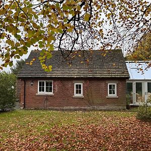 Carpenters Cottage Congleton Exterior photo