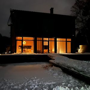 Dom Z Sauna I Widokiem Na Jezioro Villa Pluski Exterior photo