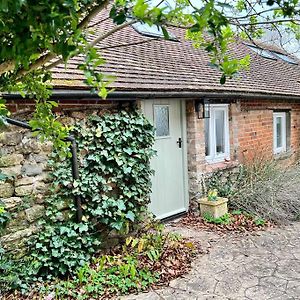 Central Thame Cottage Exterior photo