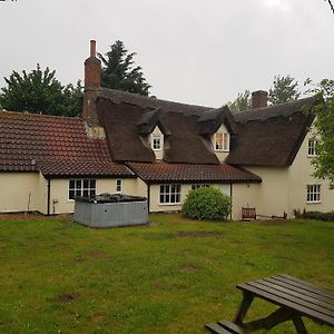 Burnt House Cottage Barking  Exterior photo