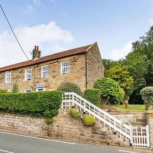 Castle Cottage Castleton  Exterior photo