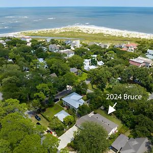 Sea Y'All Soon - 2024 Bruce Drive Villa St. Simons Island Exterior photo